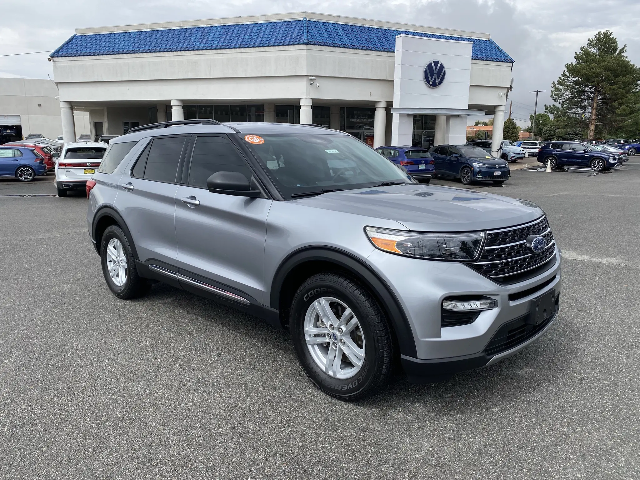 Vehicle Image 2