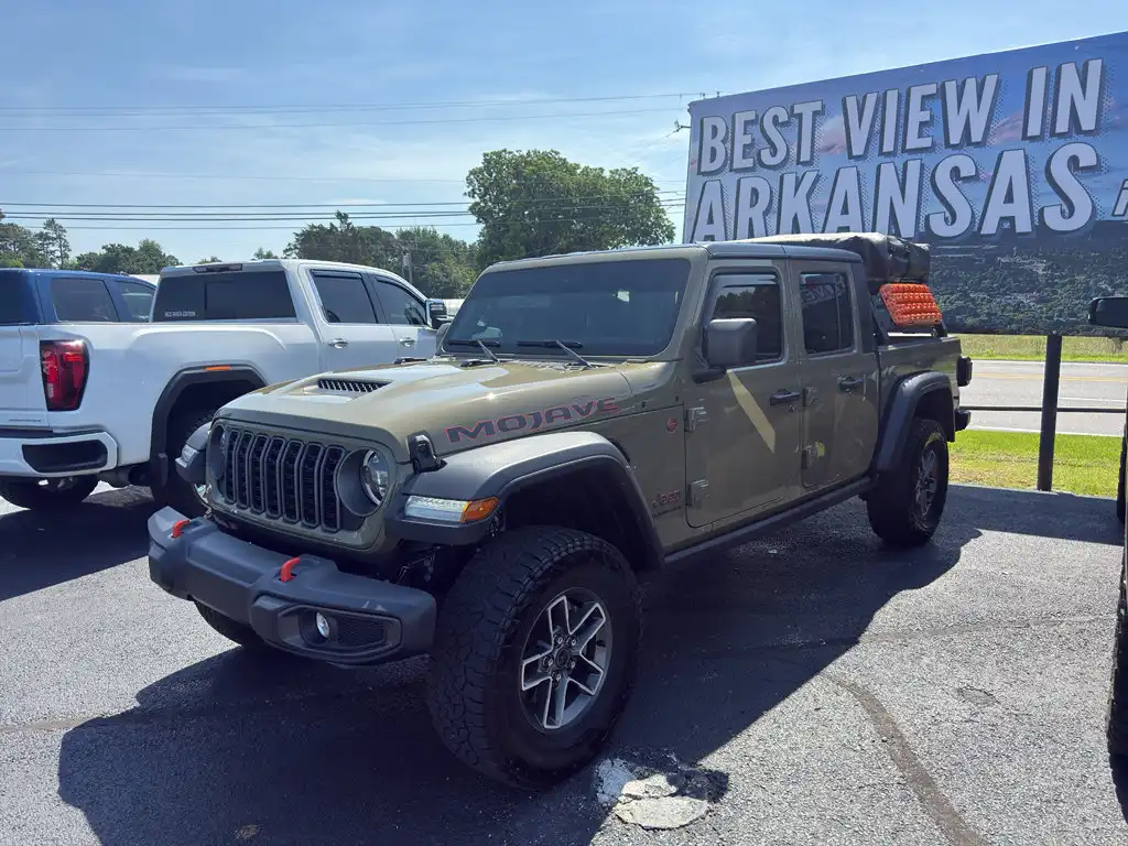 2025 Jeep Gladiator Mojave Auto's photo