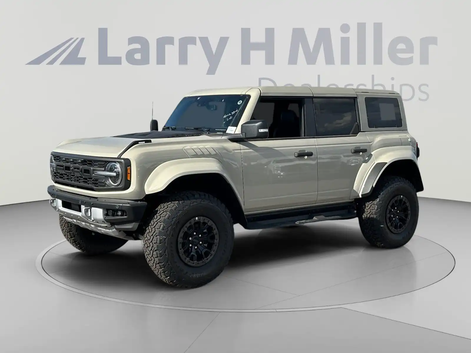 2025 Ford Bronco Raptor 4WD's photo