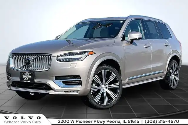 2024 Volvo XC90 B5 Plus Bright Theme AWD's photo