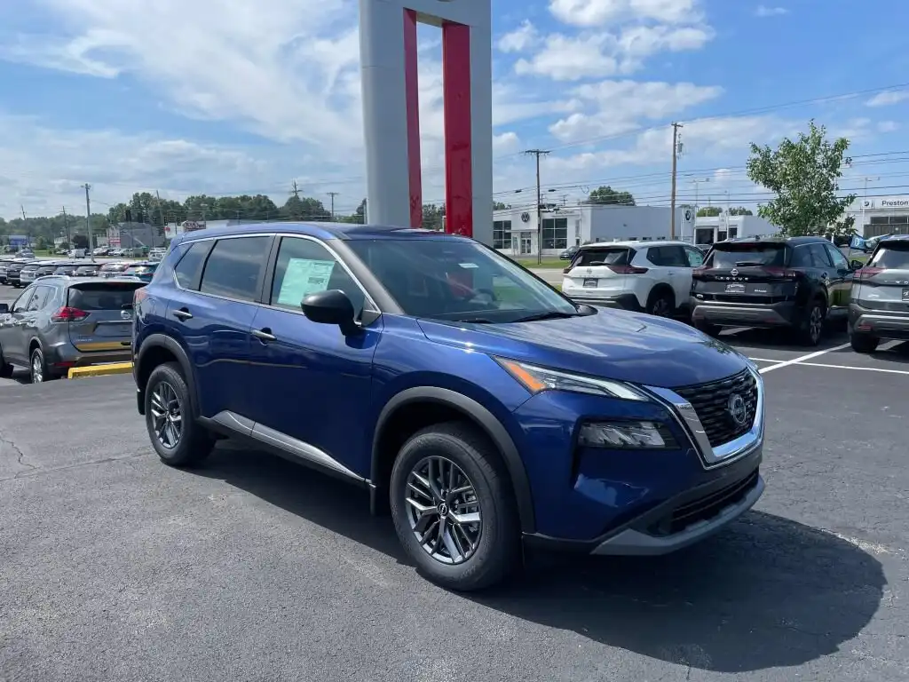 2023 Nissan Rogue S AWD's photo
