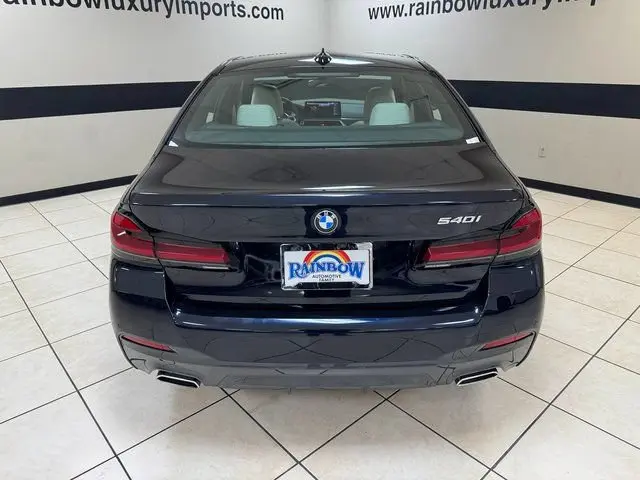 2023 BMW 5 Series 540i Sedan photo 5