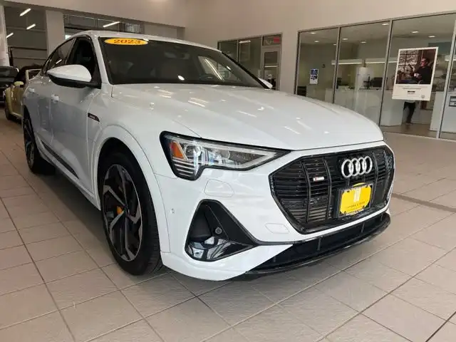 2023 Audi e-tron Sportback 95 kWh Premium Plus quattro's photo