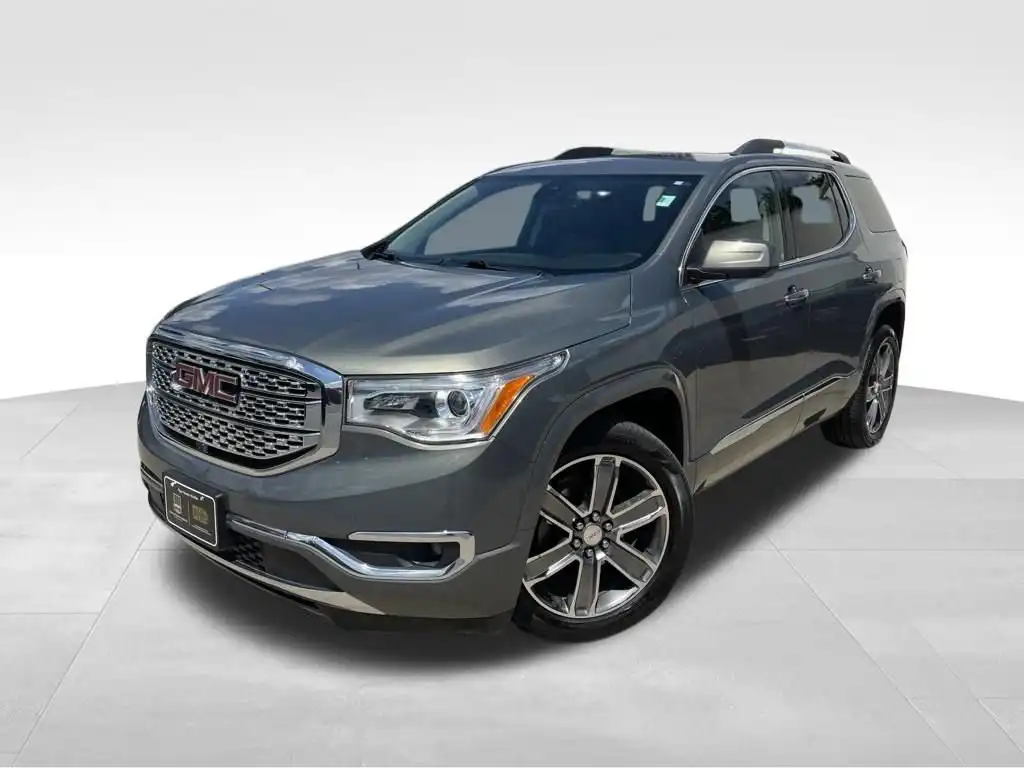 2017 GMC Acadia Denali FWD's photo