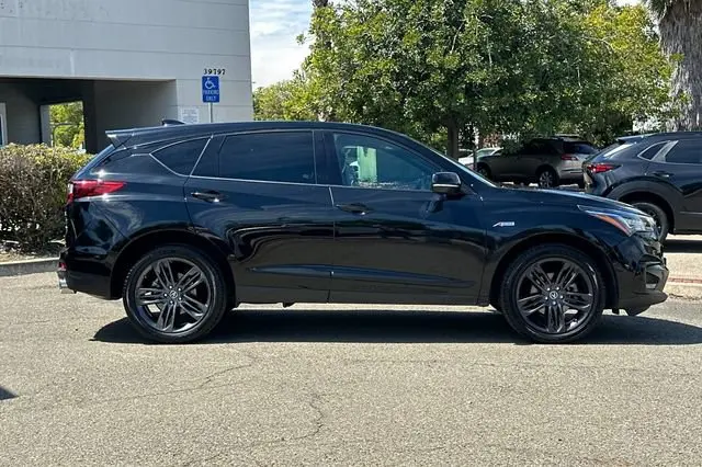 2021 Acura RDX A-Spec SH-AWD photo 3