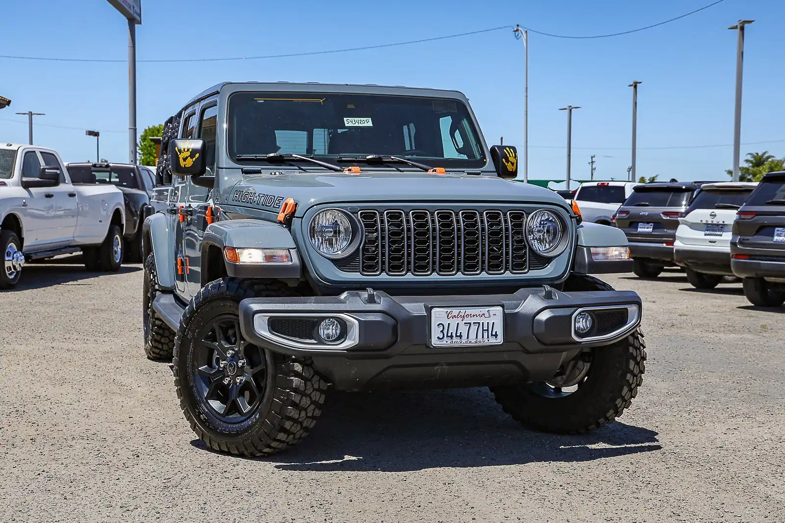 2025 Jeep Gladiator High Tide Auto's photo