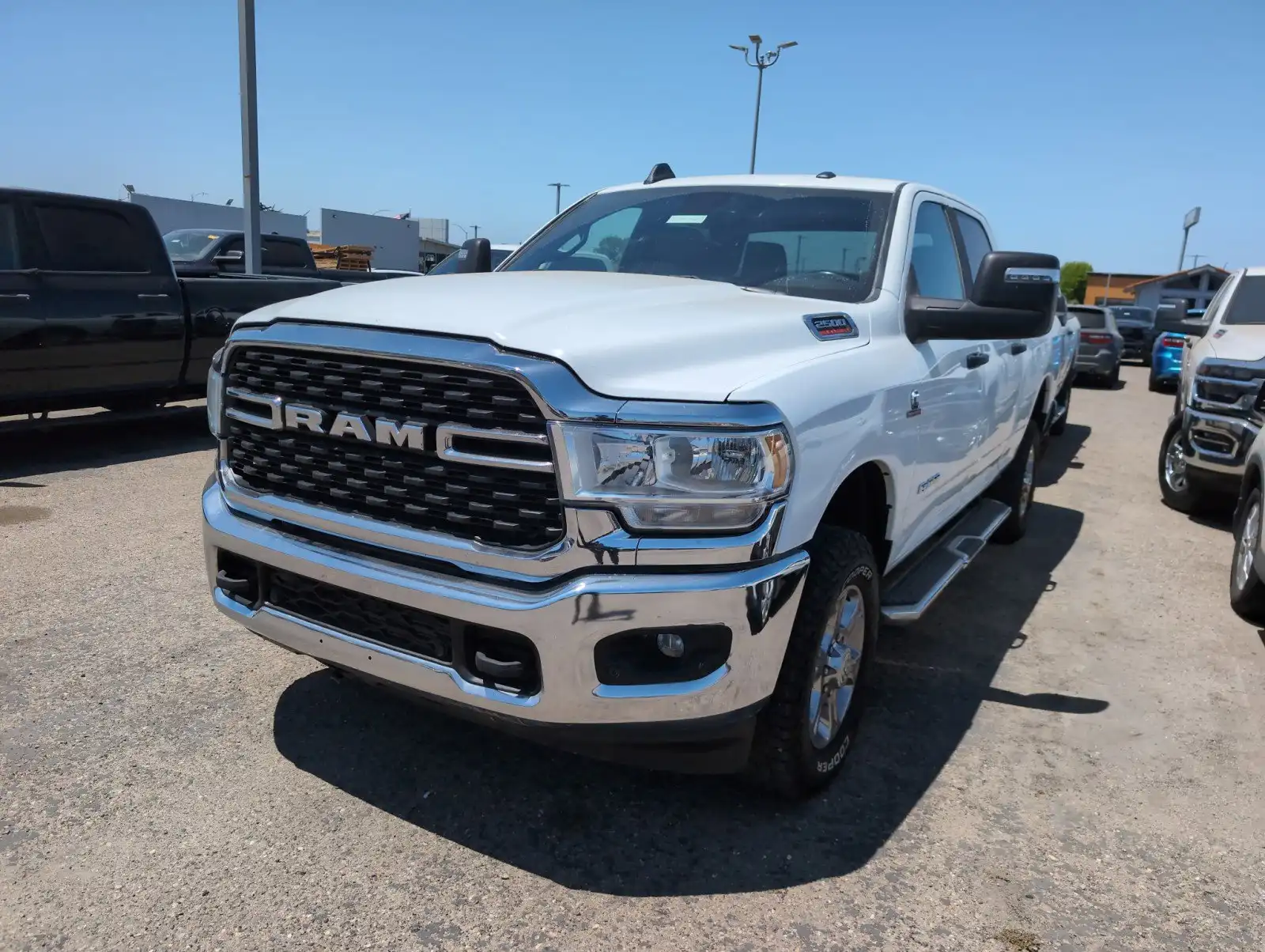 2023 RAM 2500 Big Horn 4X4 Crew Cab SWB's photo