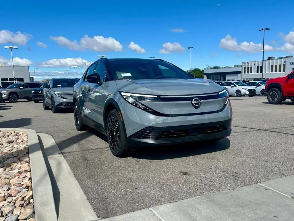 2026 Nissan Leaf Platinum+ photo 4