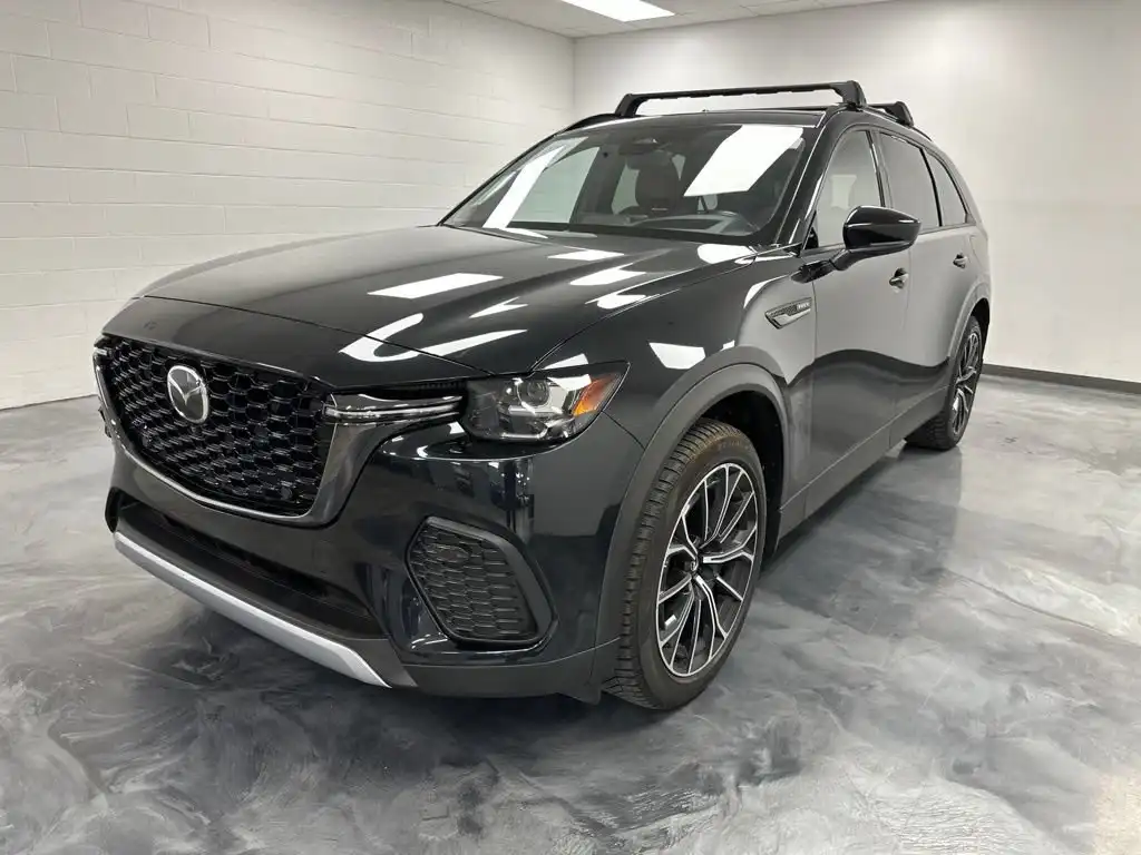2025 Mazda CX-70 PHEV Premium Plus AWD's photo