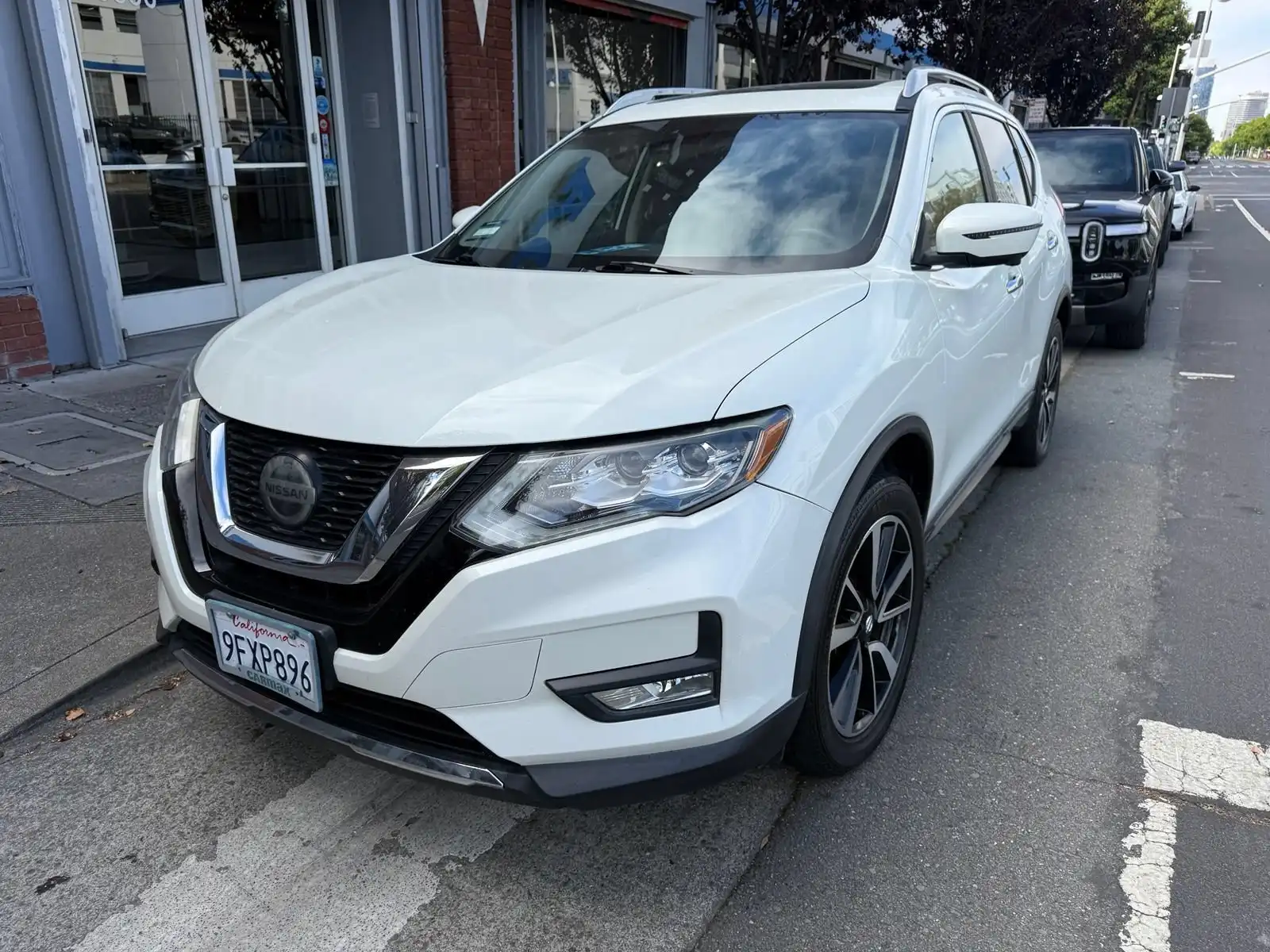 2019 Nissan Rogue SL AWD's photo