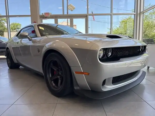 2022 Dodge Challenger SRT Hellcat Redeye Auto's photo