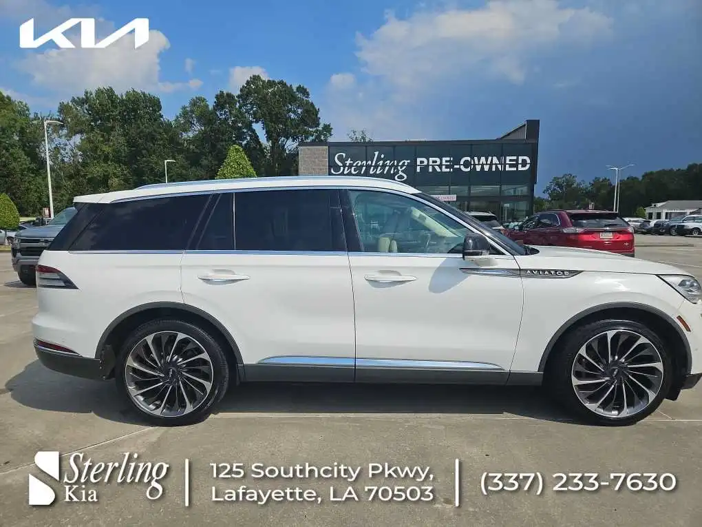 2020 Lincoln Aviator Reserve AWD's photo
