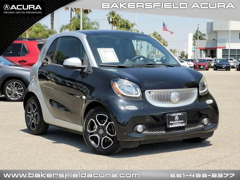 2017 smart fortwo electric drive prime coupe's photo
