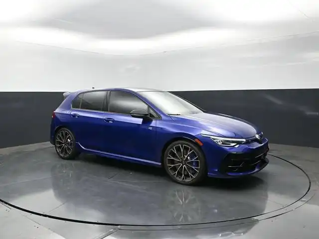 2026 Volkswagen Golf R Golf R 4-door DSG's photo