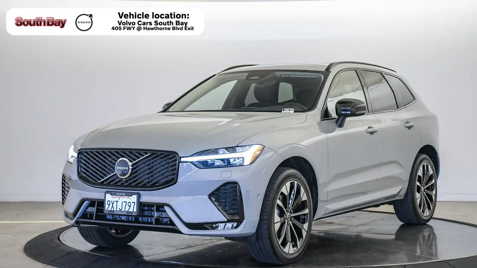 2026 Volvo XC60 B5 Plus Dark AWD's photo