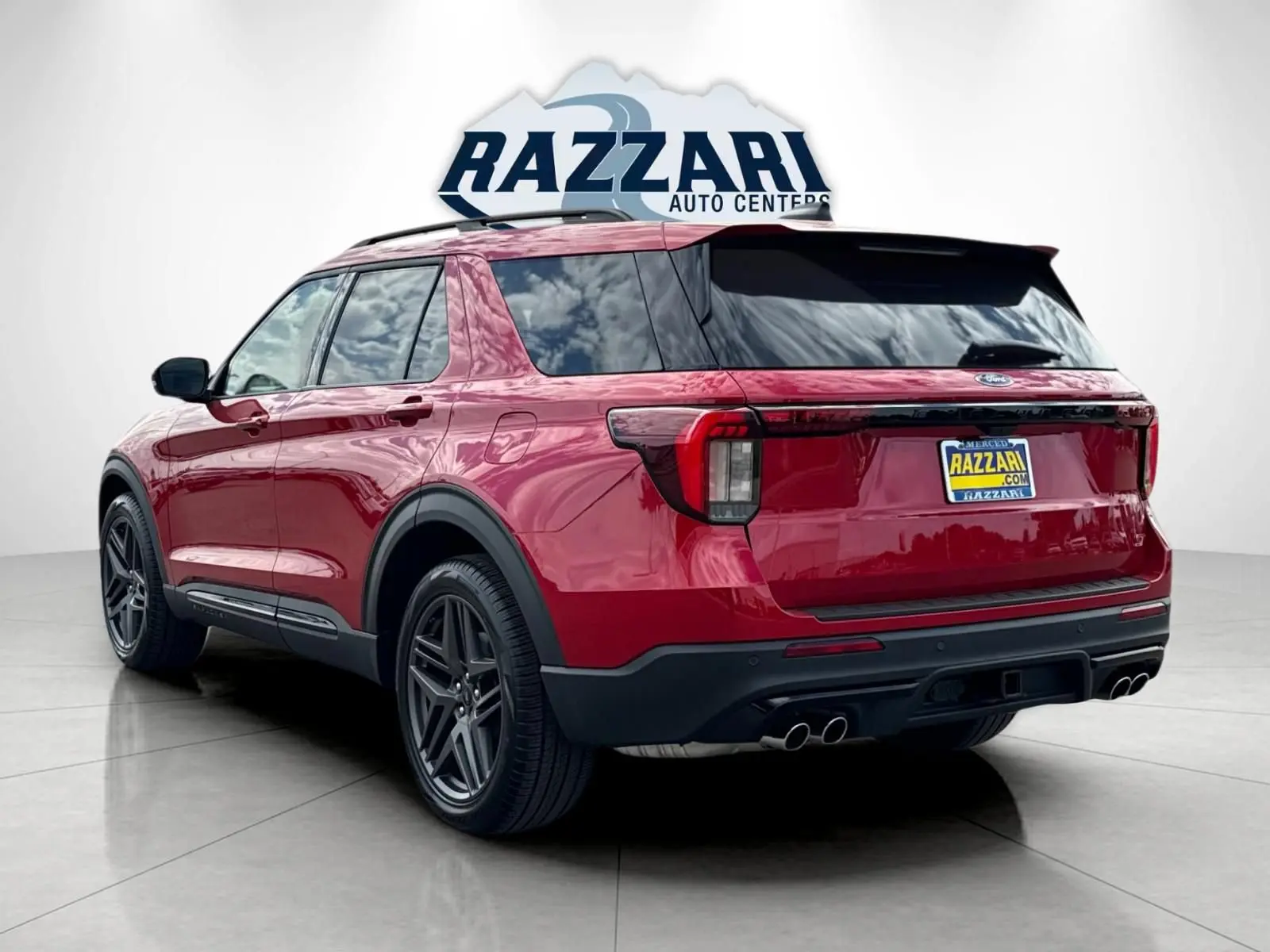 2026 Ford Explorer ST 4WD photo 5