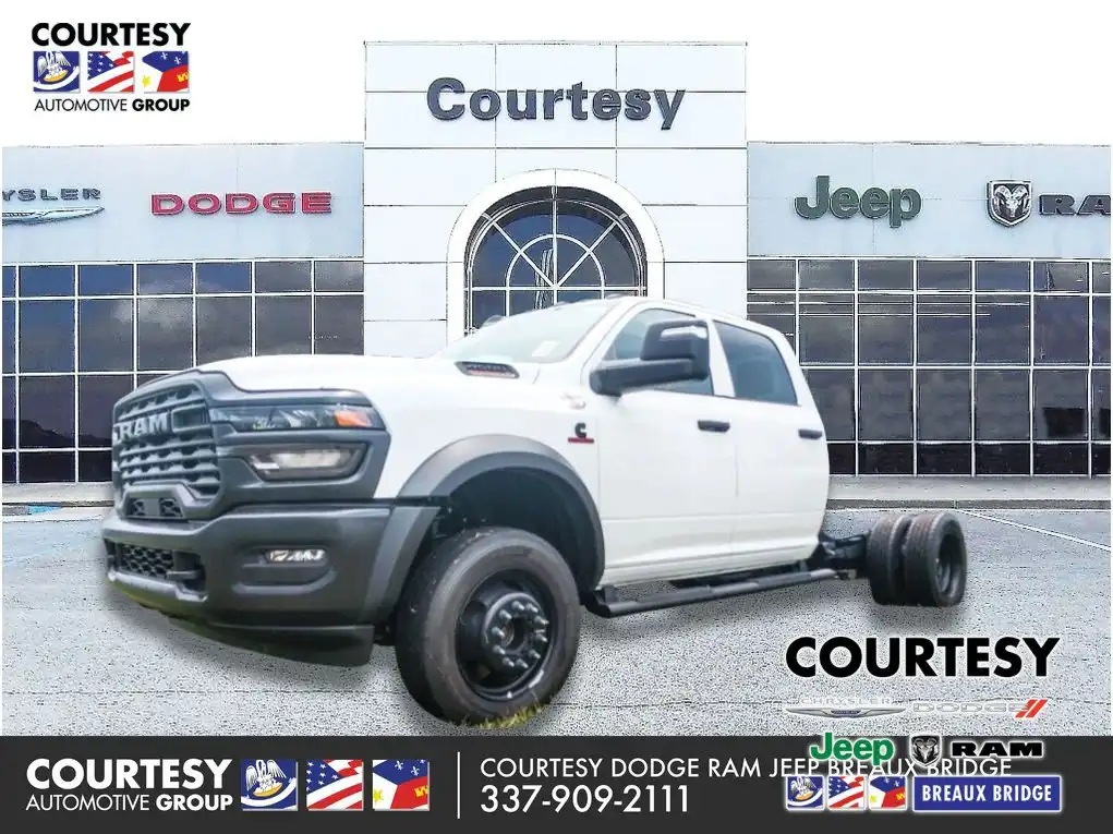 2026 RAM 4500 Tradesman 4X4 Crew Cab DRW 173" WB's photo