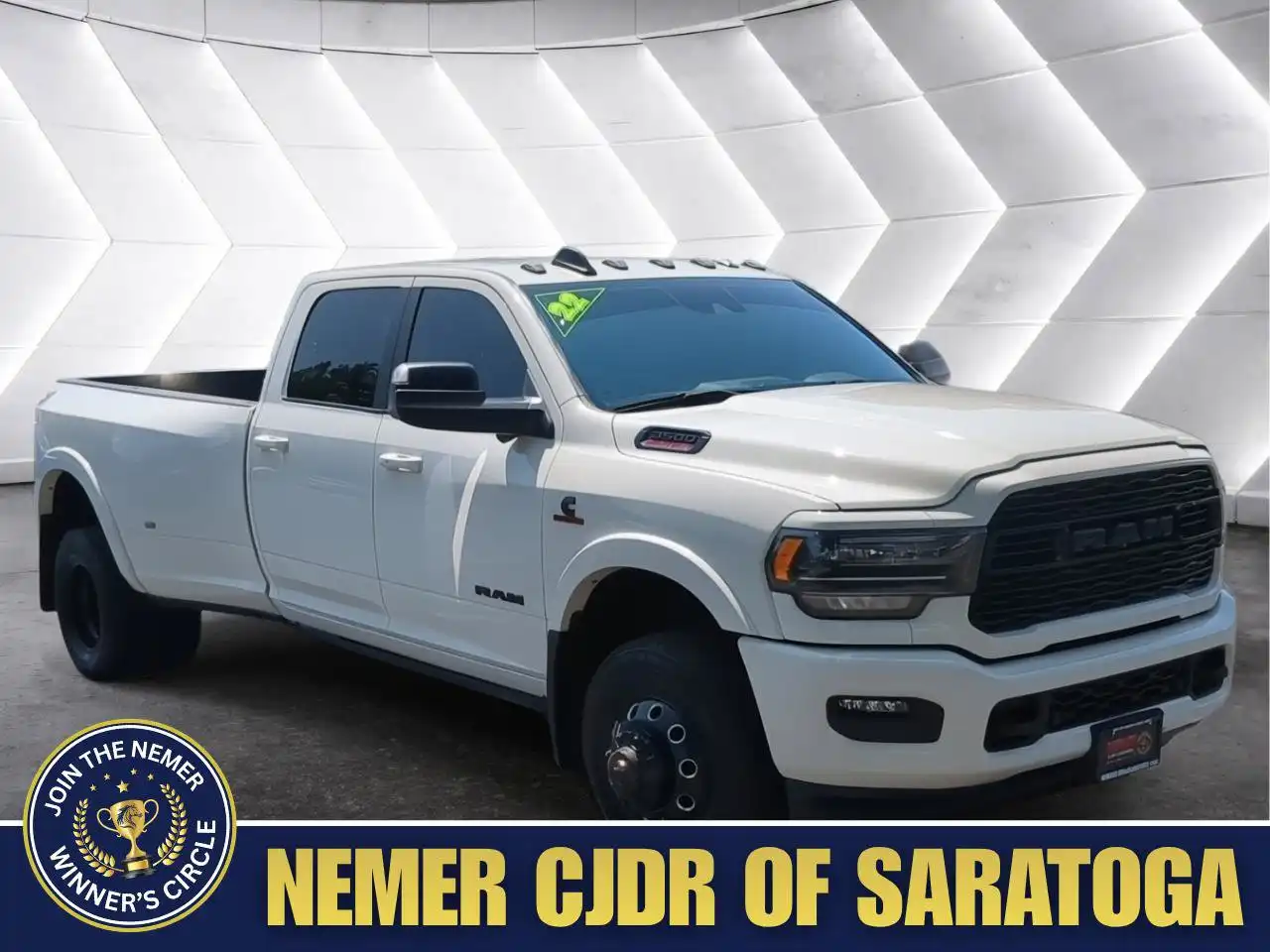 2022 RAM 3500 Limited 4X4 Crew Cab LWB's photo