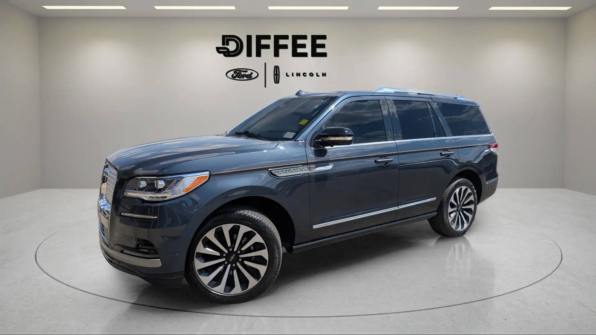 2024 Lincoln Navigator Reserve 4WD's photo