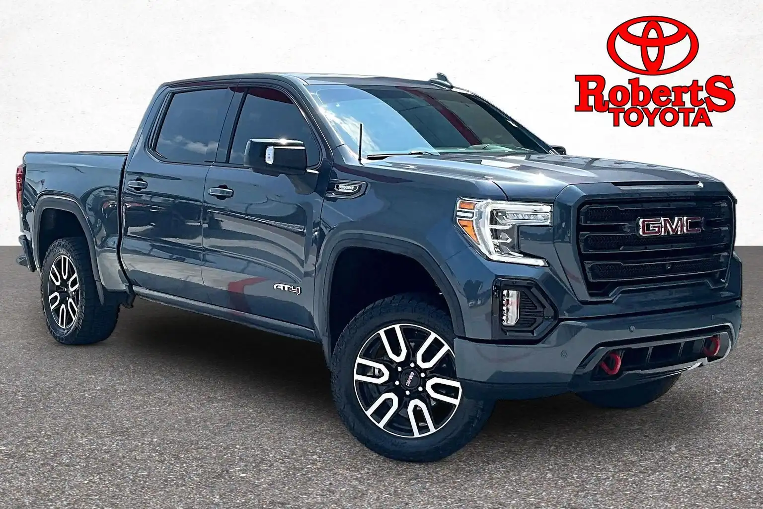 2021 GMC Sierra 4WD Crew Cab Short Box AT4's photo