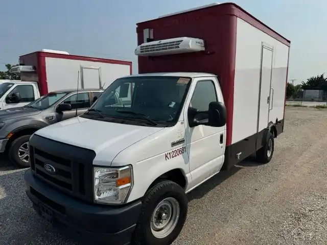2023 Ford E-Series SRW E-350 Super Duty 158 in WB's photo