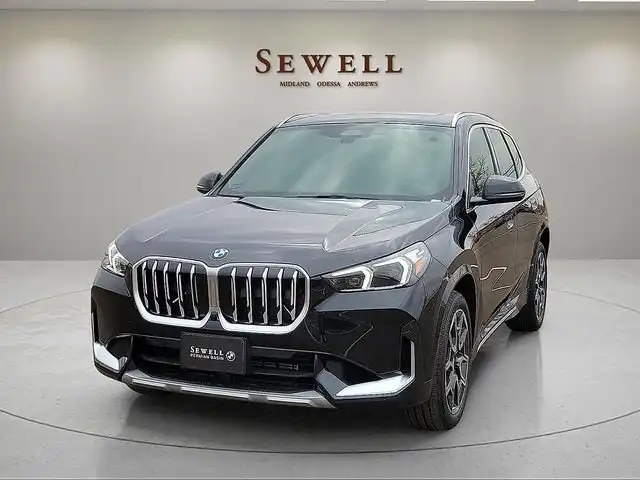 2026 BMW X1 xDrive28i's photo