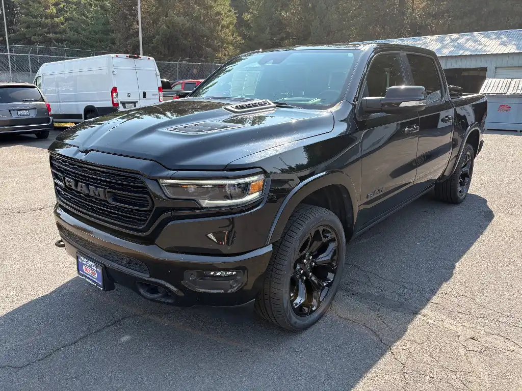 2021 RAM 1500 Limited 4WD Crew Cab 5'7's photo