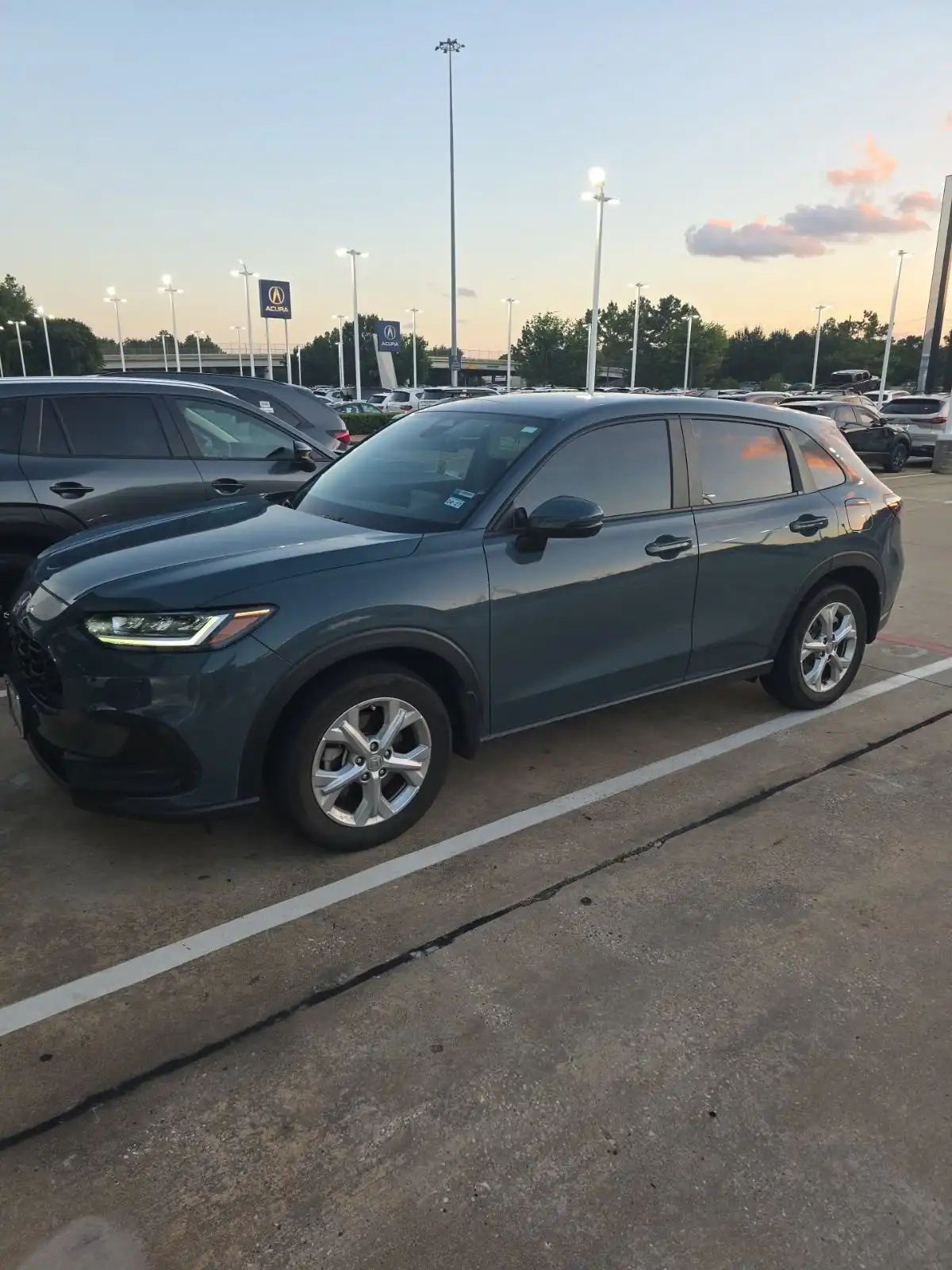 2025 Honda HR-V LX 2WD's photo