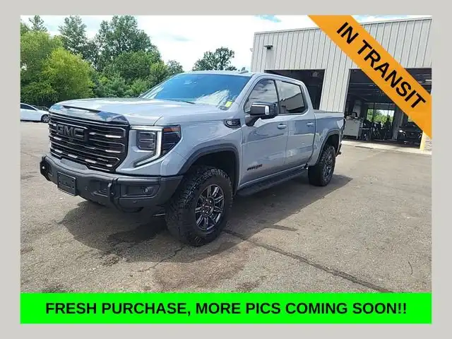 2024 GMC Sierra 4WD Crew Cab Short Box AT4X's photo