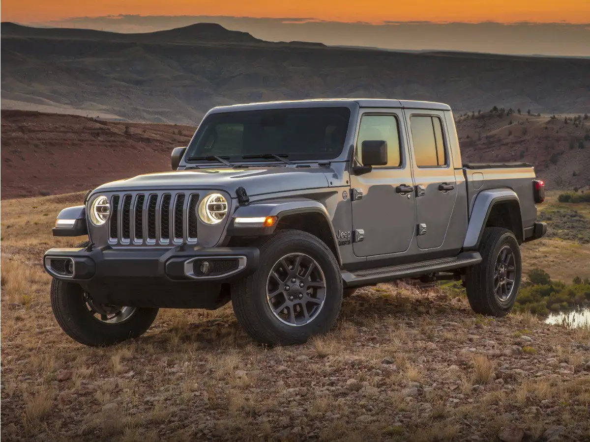 2023 Jeep Gladiator Sport S's photo