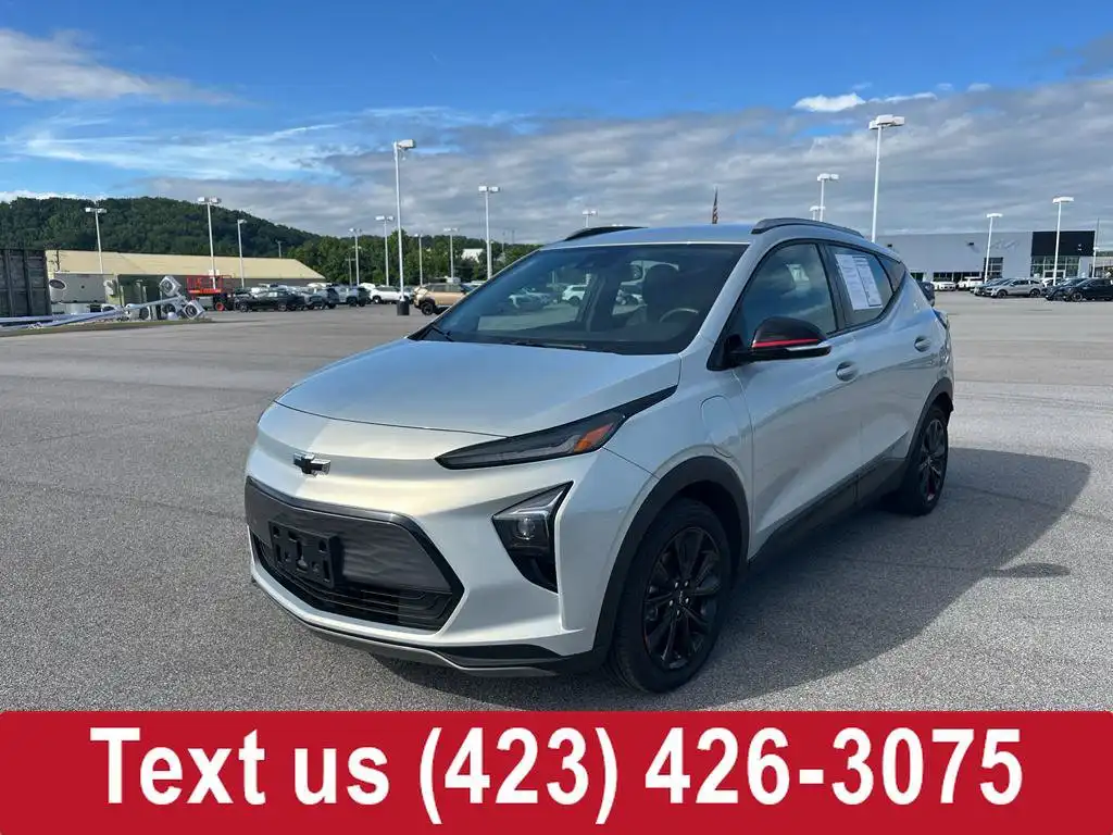 2023 Chevrolet Bolt EUV LT's photo