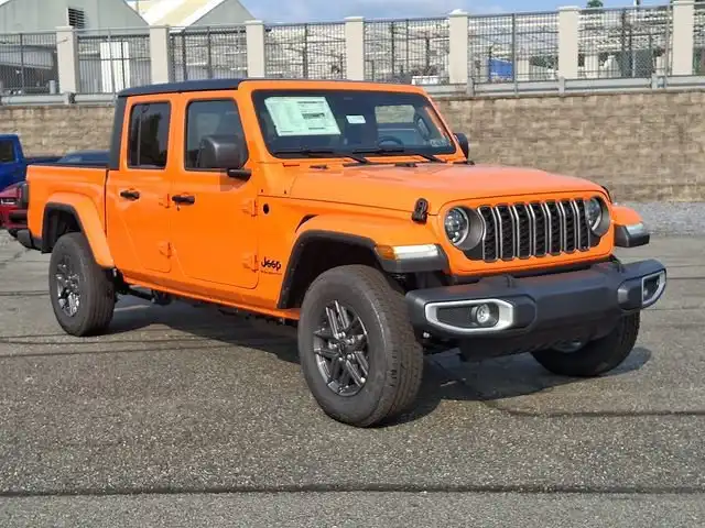 2026 Jeep Gladiator Sport S Auto's photo