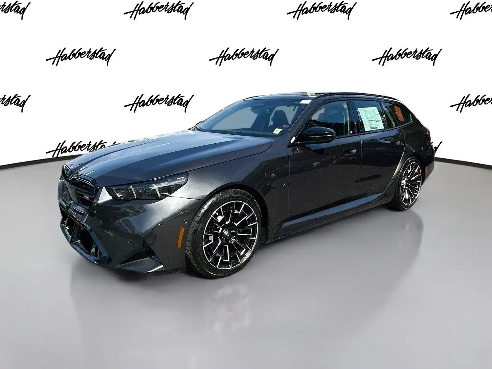 2027 BMW M5 M5 Touring's photo