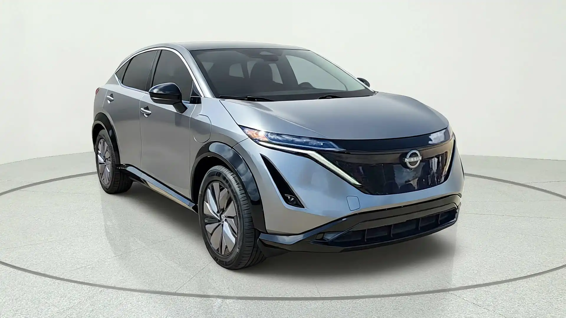 2023 Nissan Ariya Engage FWD's photo