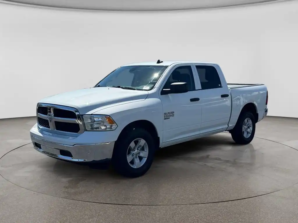 2023 RAM 1500 Classic SLT 4WD Crew Cab 5'7's photo