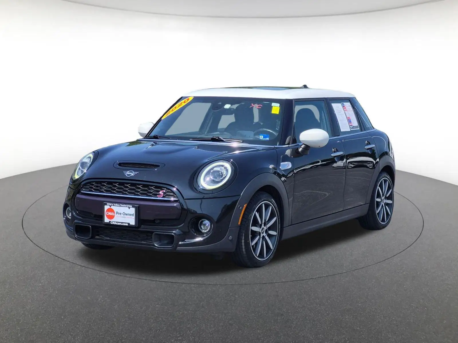 2020 MINI Hardtop Cooper S photo 1