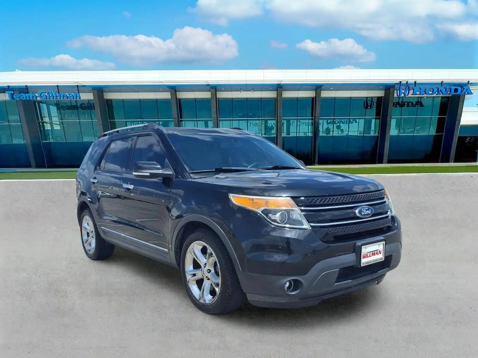 2013 Ford Explorer Limited's photo