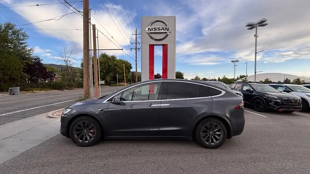 2017 Tesla Model X P100D's photo