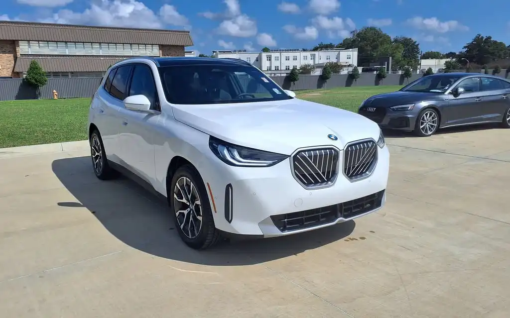 2026 BMW X3 30 xDrive's photo