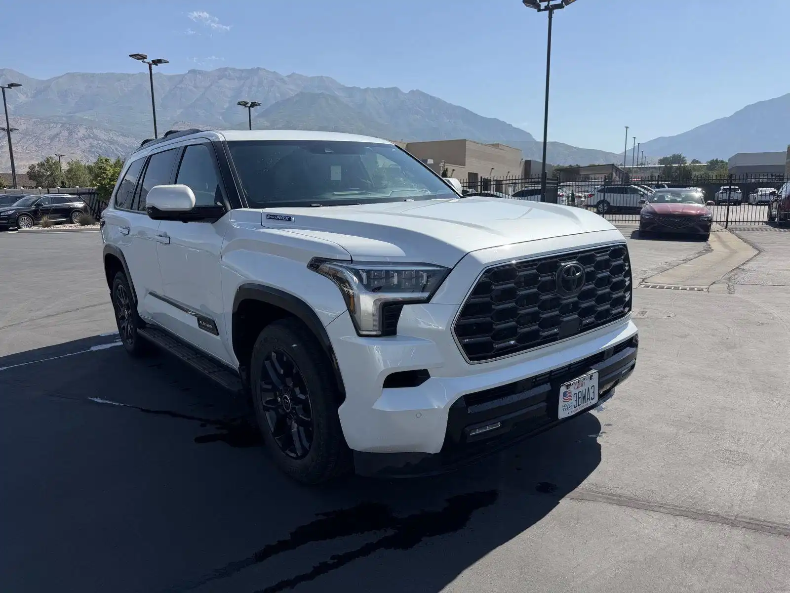 2024 Toyota Sequoia Platinum 4WD i-FORCE MAX Hybrid's photo