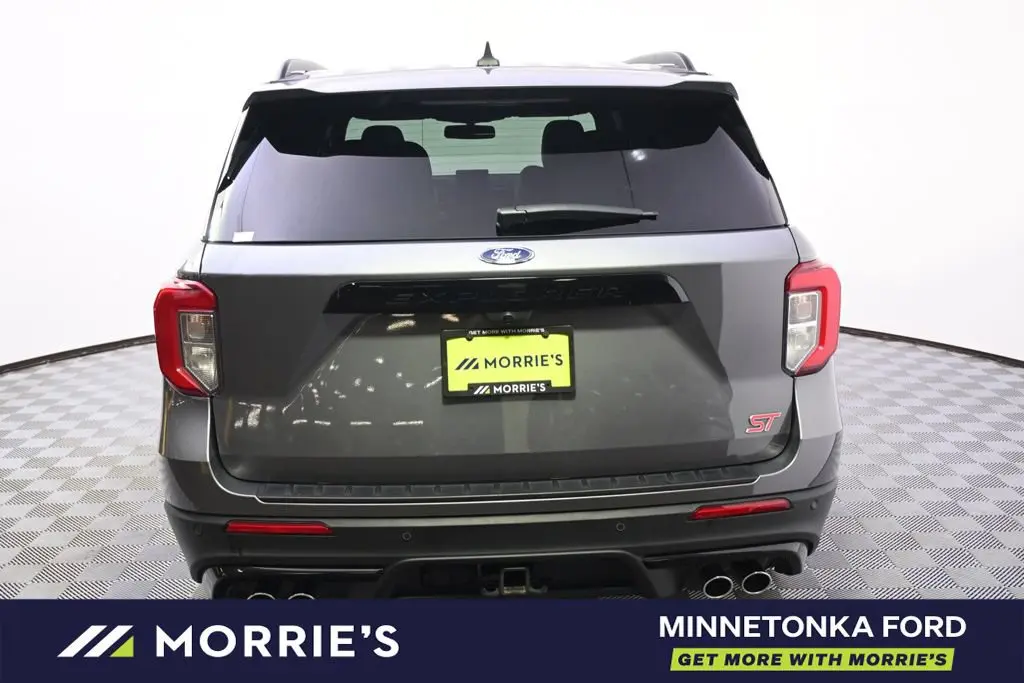 2022 Ford Explorer ST 4WD photo 5