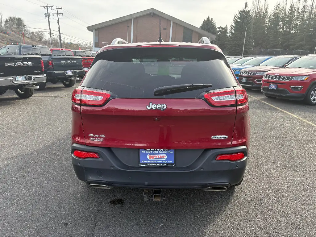 2017 Jeep Cherokee Latitude 4X4 photo 4