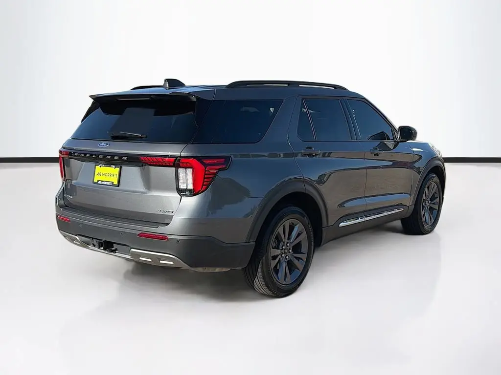 2025 Ford Explorer Active 4WD (PL535) photo 5