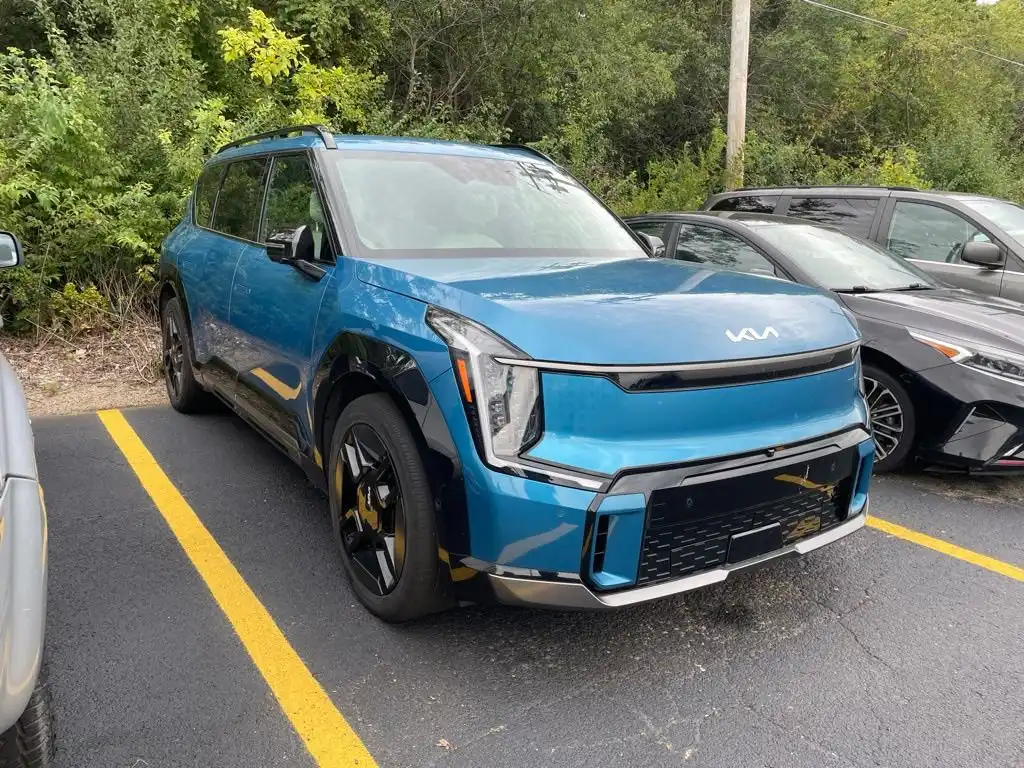 2024 Kia EV9 GT-Line AWD's photo
