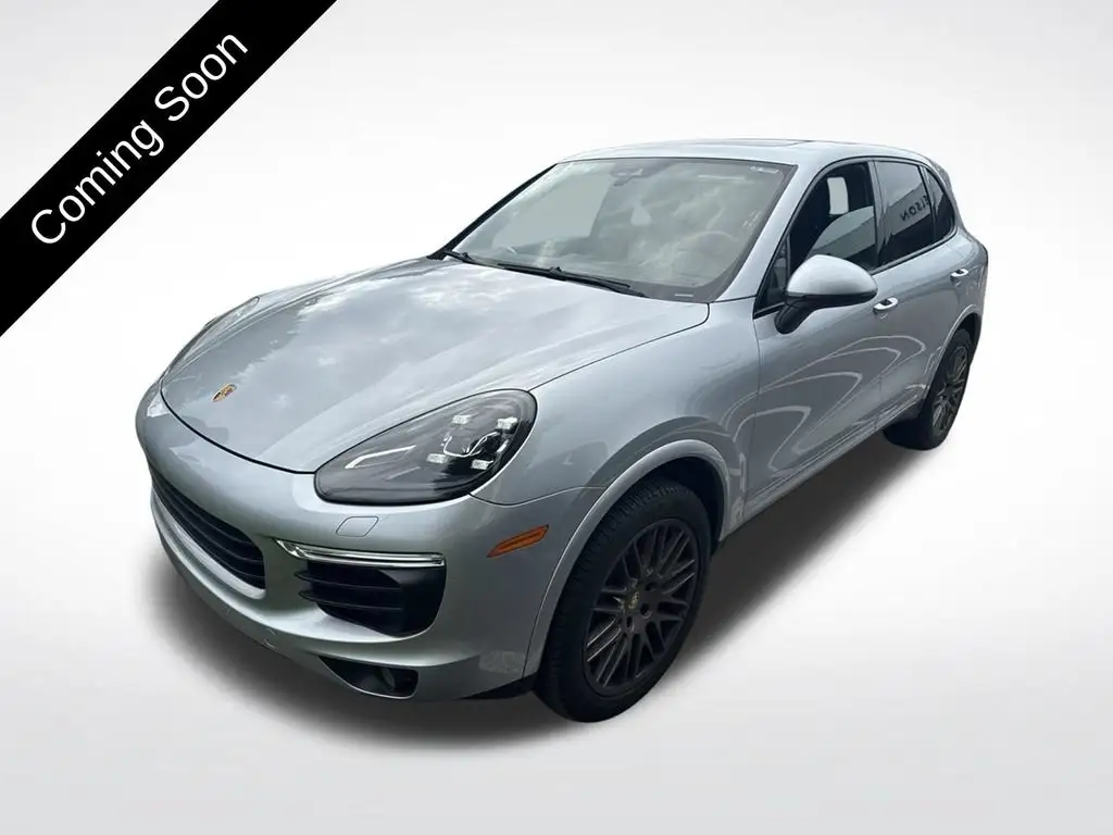 2017 Porsche Cayenne Platinum Edition photo 1