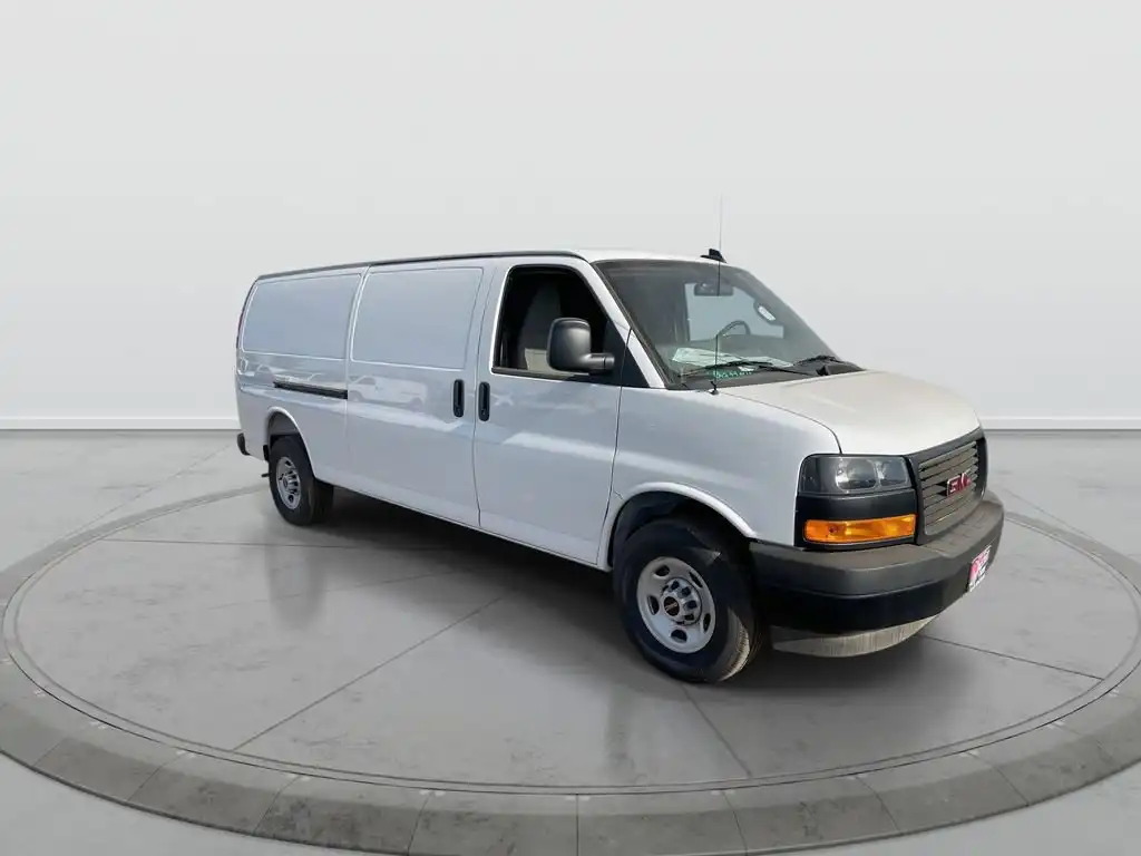 2025 GMC Savana 2500 Ext WB's photo