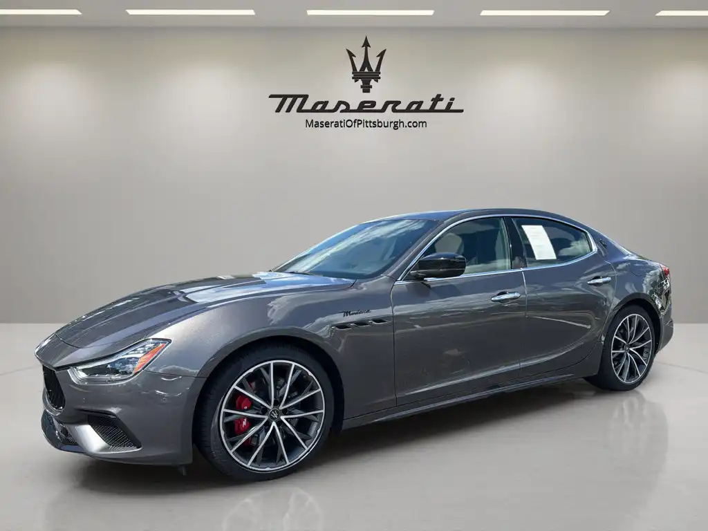 2024 Maserati Ghibli Modena Ultima Q4's photo