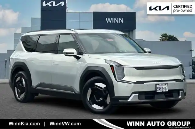 2024 Kia EV9 Wind AWD's photo