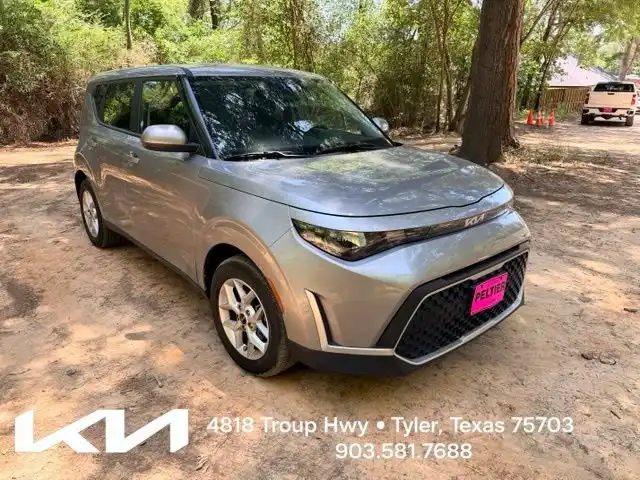 2025 Kia Soul 2.0L LX IVT's photo
