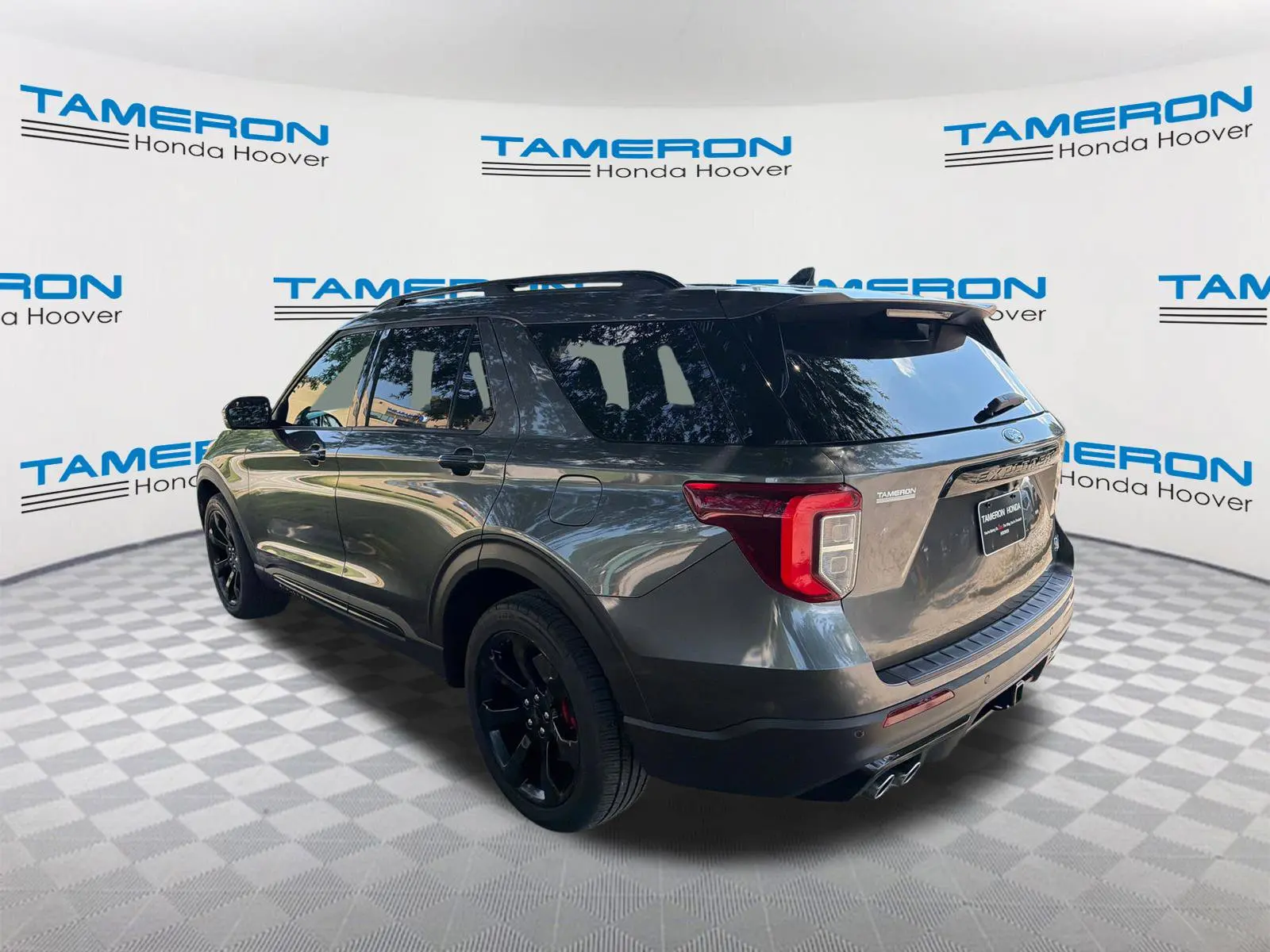 2020 Ford Explorer ST 4WD photo 3